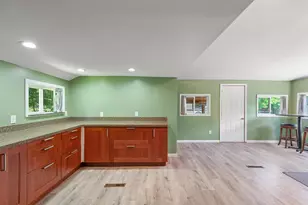 1321 N Waterloo Ave, Jackson, MI 49202 - Photo 17