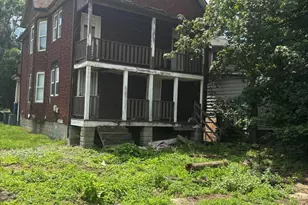 90 North Ave, Highland Park, MI 48203 - Photo 3