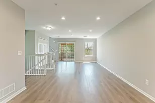 2865 Barclay Wy, Ann Arbor, MI 48105 - Photo 9
