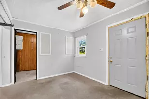 2504 Culver Rd, Battle Creek, MI 49017 - Photo 3