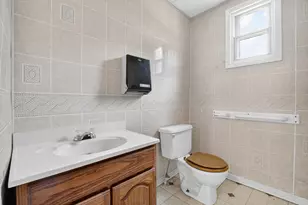 2504 Culver Rd, Battle Creek, MI 49017 - Photo 11
