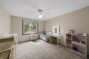 25872 Hunt Club Blvd, Farmington, MI 48335 - Photo 33