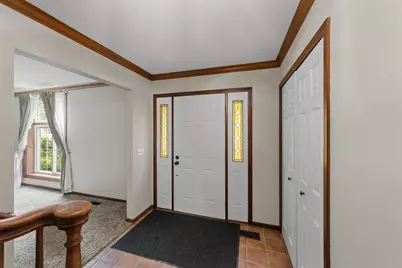 25872 Hunt Club Boulevard, Farmington, MI 48335 - Photo 21