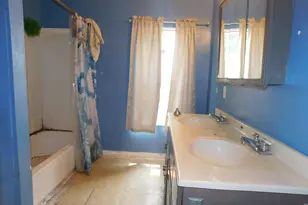 700 8th St, Three Rivers, MI 49093 - Photo 13