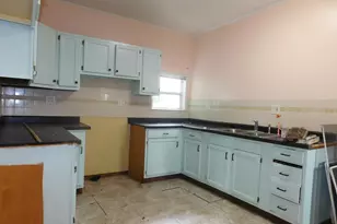 700 8th St, Three Rivers, MI 49093 - Photo 11