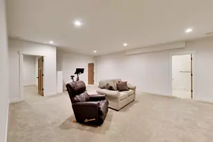 10333 S Noellyn Dr, Berrien Springs, MI 49103 - Photo 31