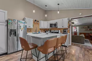 114 Emerson St, Waldron, MI 49288 - Photo 37