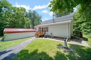 1533 E Munger Rd, Tecumseh, MI 49286 - Photo 5