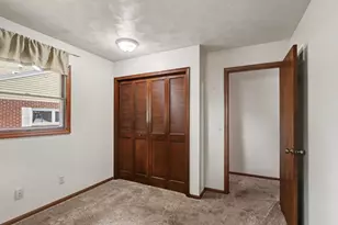930 Piccadilly Rd, Kalamazoo, MI 49006 - Photo 13