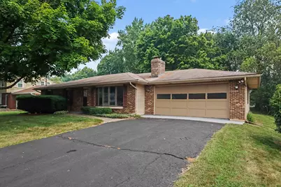 930 Piccadilly Road, Kalamazoo, MI 49006 - Photo 1