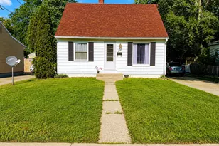 3256 Hillcroft Ave SW, Wyoming, MI 49548 - Photo 5