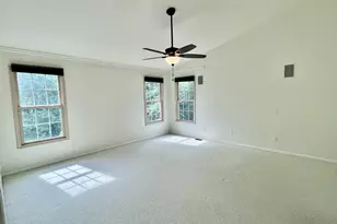 16185 Country Knoll Dr, Northville, MI 48168 - Photo 11
