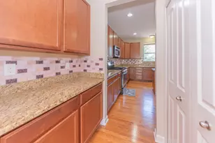 51344 E Bourne Terrace, Novi, MI 48374 - Photo 5