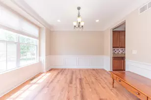 51344 E Bourne Terrace, Novi, MI 48374 - Photo 3