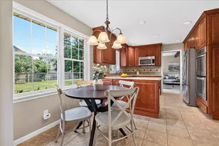 1461 Silverbrook Ln, Saint Joseph, MI 49085 - Photo 15