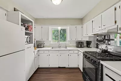 326 E Adams Street, Ionia, MI 48846 - Photo 7