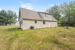 8885 Edgewater Dr, Stanwood, MI 49346 - Photo 19