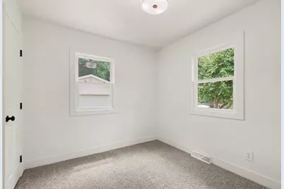 228 Jean Street SW, Wyoming, MI 49548 - Photo 15