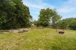 1095 Howard St, Otsego, MI 49078 - Photo 37