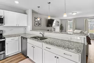 5136 Lk Pines Ct, Vicksburg, MI 49097 - Photo 11