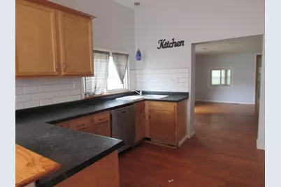 126 Cutter Avenue, Coldwater, MI 49036 - Photo 5