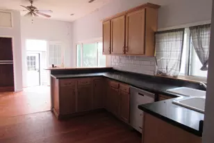 126 Cutter Ave, Coldwater, MI 49036 - Photo 9