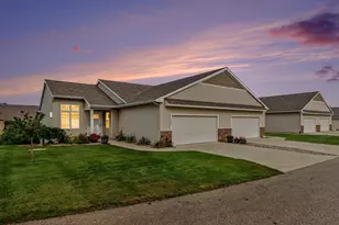 1243 S Village Cir, Kalamazoo, MI 49009 - Photo 25