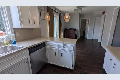 3036 Perry Avenue SW, Wyoming, MI 49519 - Photo 9