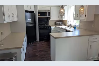 3036 Perry Avenue SW, Wyoming, MI 49519 - Photo 9