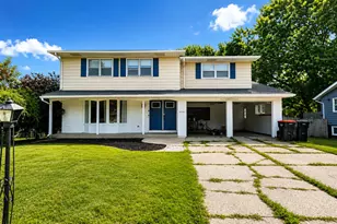 3036 Perry Ave SW, Wyoming, MI 49519 - Photo 1