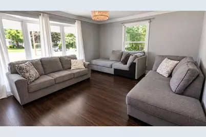 3036 Perry Avenue SW, Wyoming, MI 49519 - Photo 5