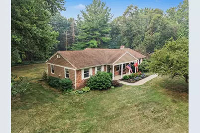 219 E Jackson Street, Allegan, MI 49010 - Photo 5