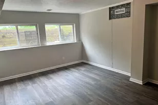 4225 Chelten Ave, Kalamazoo, MI 49006 - Photo 13