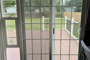6098 Hedgerow Cir, Grand Blanc, MI 48439 - Photo 11