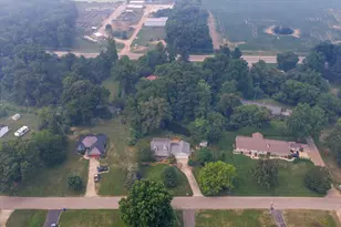 29184 Water St, Dowagiac, MI 49047 - Photo 41