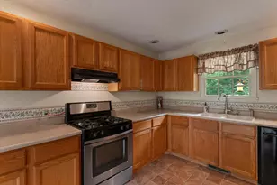 29184 Water St, Dowagiac, MI 49047 - Photo 17