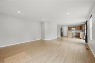247 Sandhill Ct, White Lake, MI 48386 - Photo 27