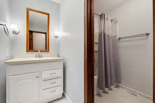 4410 Laurel Dr, Saint Joseph, MI 49085 - Photo 23