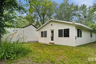 6415 W Bell Mdw Dr, Grant, MI 49327 - Photo 31
