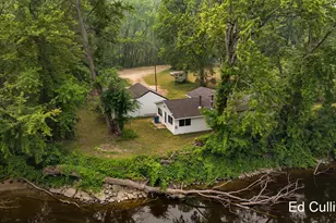 6415 W Bell Mdw Dr, Grant, MI 49327 - Photo 5