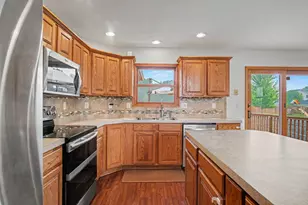623 W 44th St, Fremont, MI 49412 - Photo 13