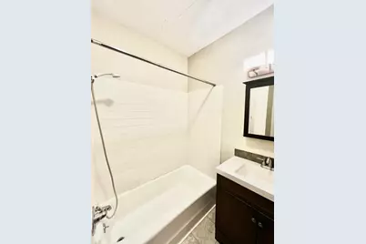 86 S Howell Street, Hillsdale, MI 49242 - Photo 47