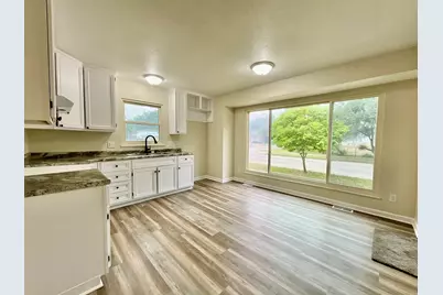 2245 8th Street, Muskegon, MI 49444 - Photo 5