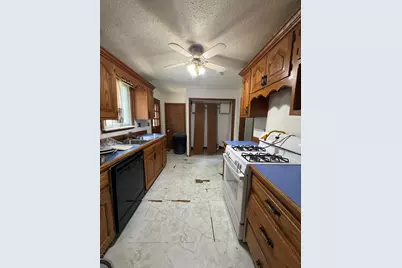 93 Howder Street, Hillsdale, MI 49242 - Photo 9
