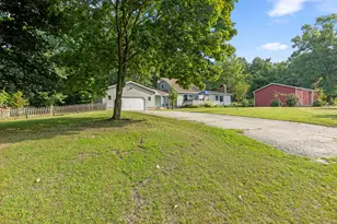 3612 Holiday Dr, Greenville, MI 48838 - Photo 31