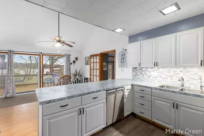 3612 Holiday Drive, Greenville, MI 48838 - Photo 15