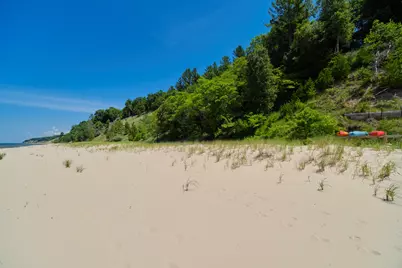 10777 Old Freesoil Road, Manistee, MI 49660 - Photo 9