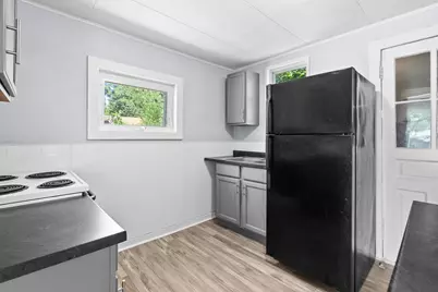 132 & 130 Gilkison Avenue, Kalamazoo, MI 49006 - Photo 31