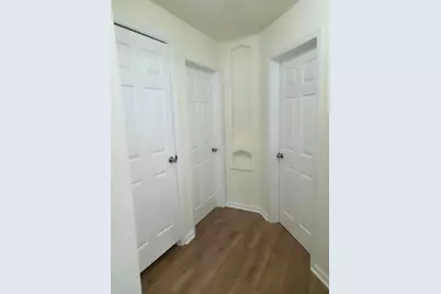 8398 W Outer Drive W, Detroit, MI 48219 - Photo 11