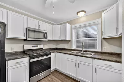 406 Garfield Street, Jackson, MI 49203 - Photo 13